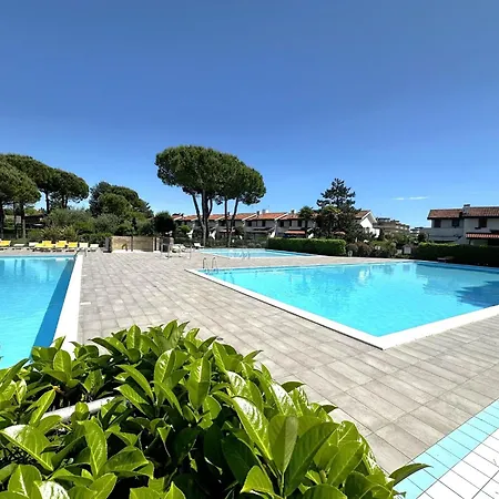 Comfy With Pool Access * Bibione