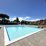 Comfy With Pool Access Vila